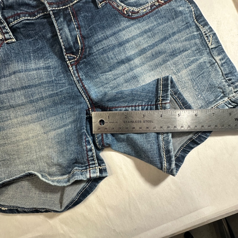 Grace In LA Shorts Womens Embellished Denim Low Rise Super Cute Size 28 - Picture 6 of 8